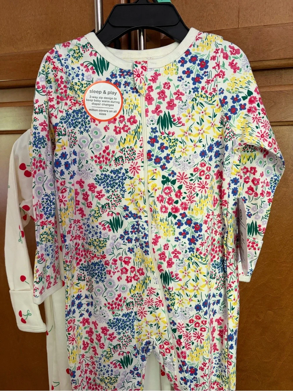 2 Baby Girl’s Zip Up Footed Sleep N Play Pajamas 100% Organic Cotton NWT 6-9M